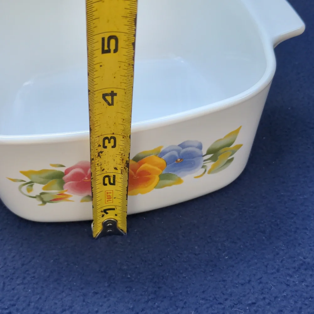 Vintage Corningware Summer Blush 1.5 Liter Casserole Dish